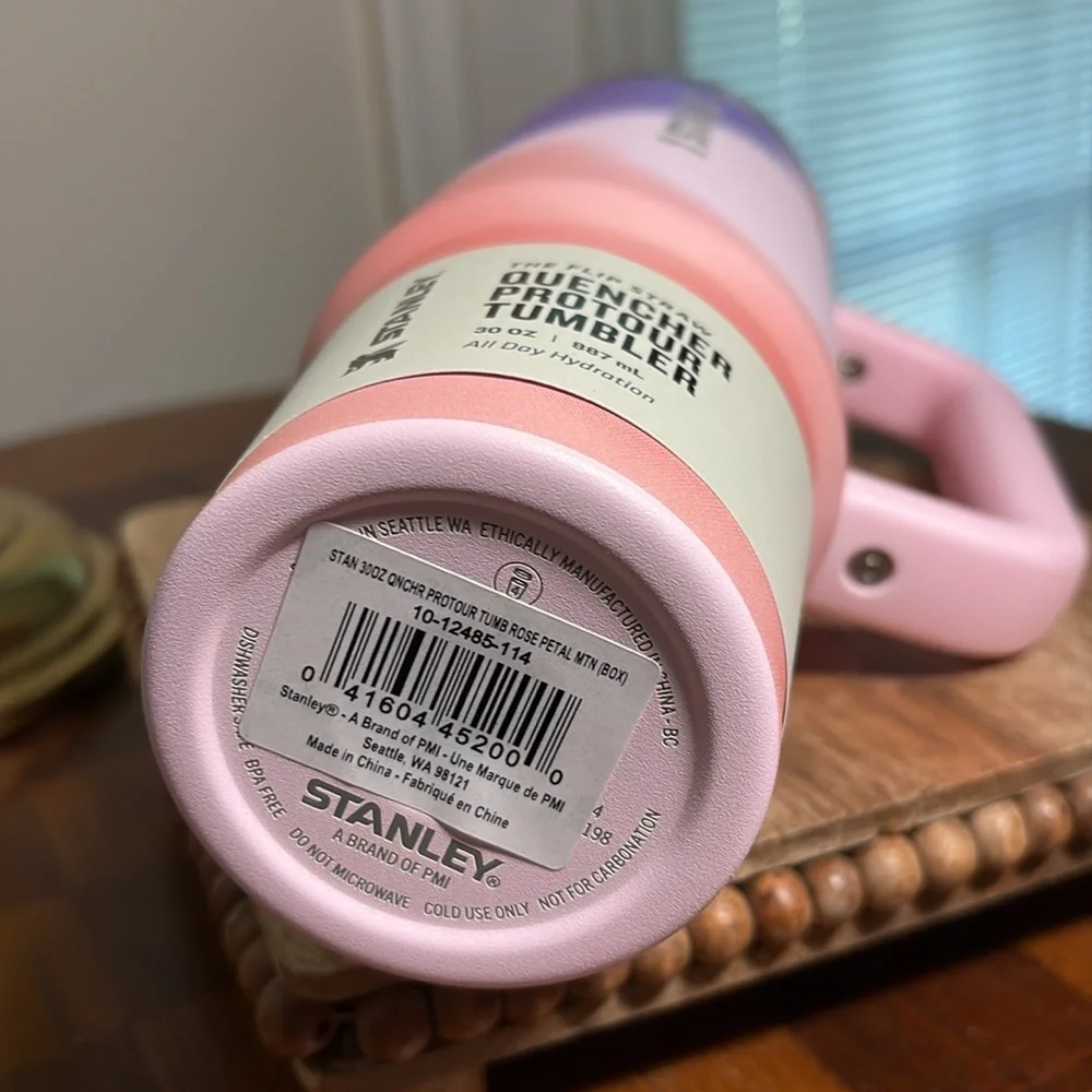 30 oz Stanley Quencher Protour tumbler - Picture 5 of 5